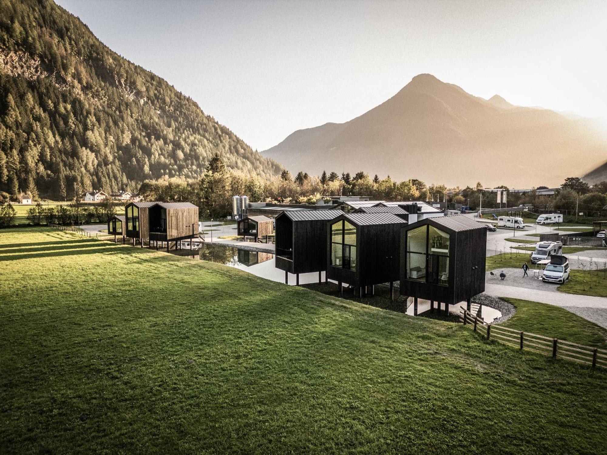 Sandgold Alpine Glamping Campo Tures Exterior photo