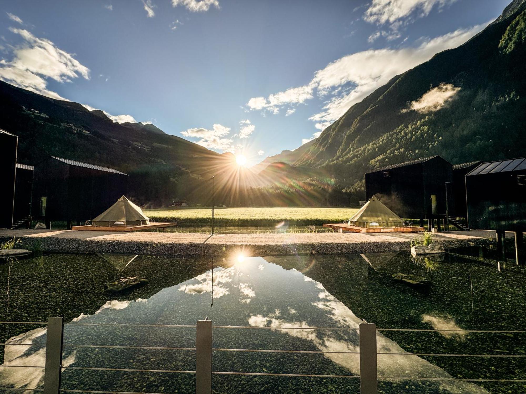 Sandgold Alpine Glamping Campo Tures Exterior photo